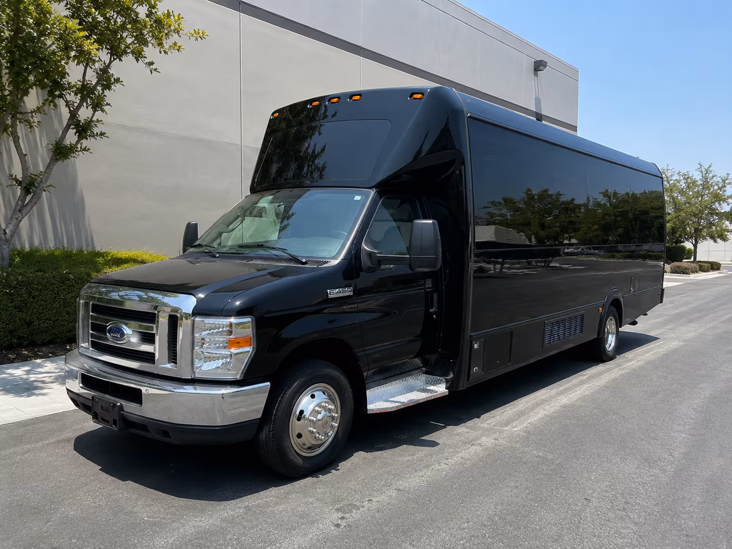 milpitas party bus